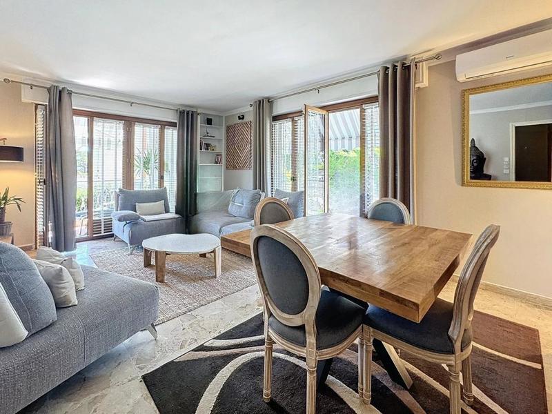 Appartement - 84 m² - 3 pièces