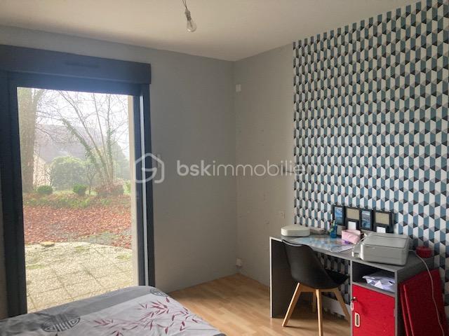 Pavillon - 207 m² - 9 pièces