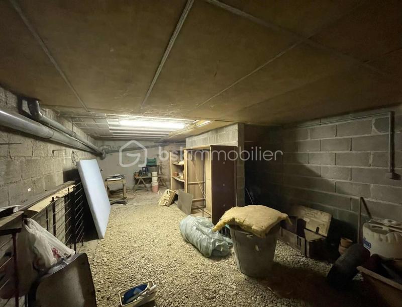 Maison traditionnelle - 88 m² - 5 pièces