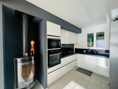 Maison - 108 m² - 6 pièces