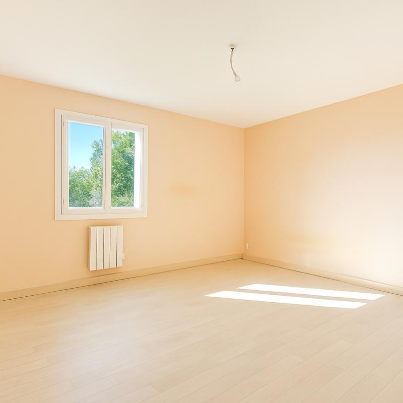 Pavillon - 114 m² - 6 pièces