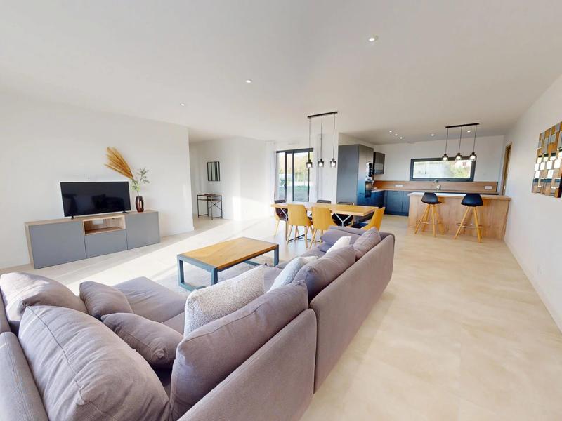 Maison - 146 m² - 6 pièces