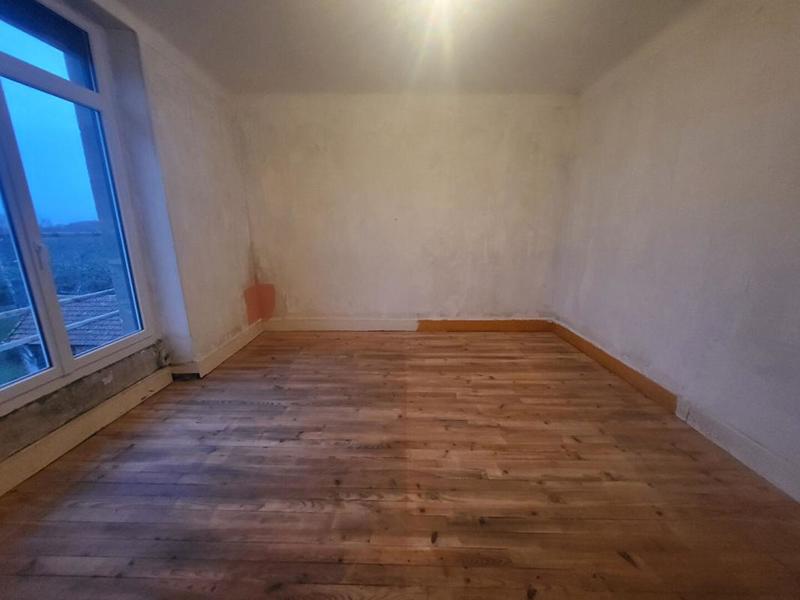 Maison - 190 m² - 9 pièces