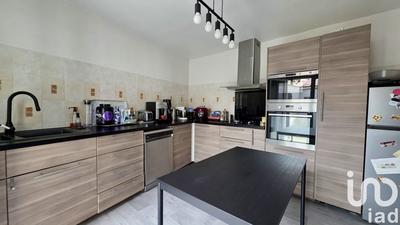 Maison - 104 m² - 5 pièces