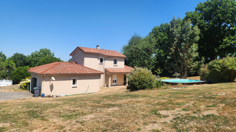 Maison - 153 m² - 6 pièces