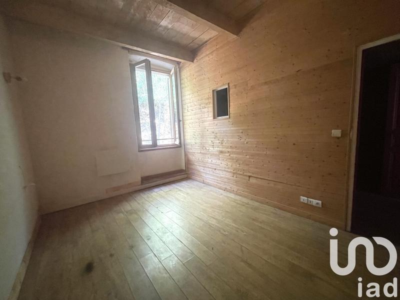 Appartement - 93 m² - 5 pièces