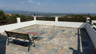 Villa - 198 m² - 7 pièces