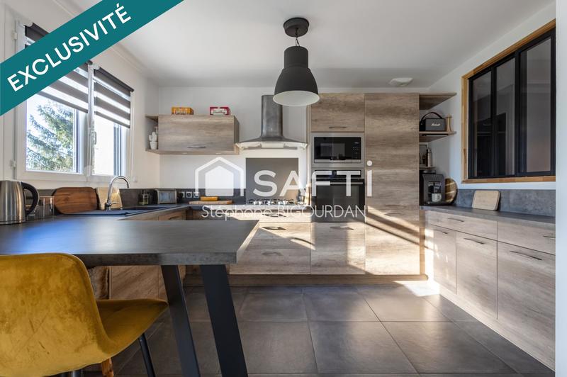 Maison - 112 m² - 5 pièces