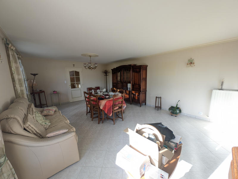 Maison - 102 m² - 4 pièces