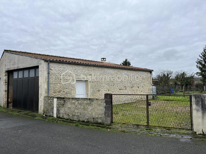 Grange - 55 m² - 1 pièce