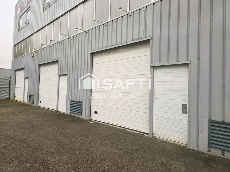 Local commercial - 91 m² - 3 pièces