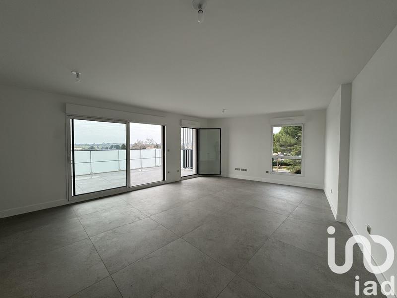 Appartement - 80 m² - 3 pièces