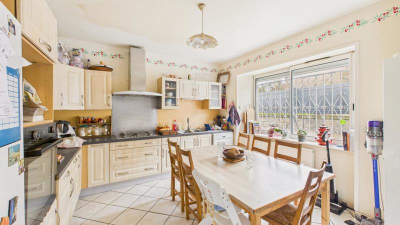 Maison en pierre - 180 m² - 5 pièces