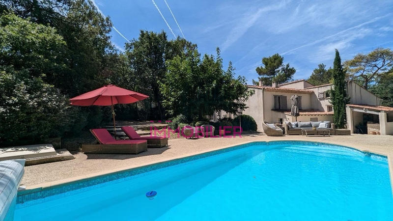 Maison - 120 m² - 3 pièces