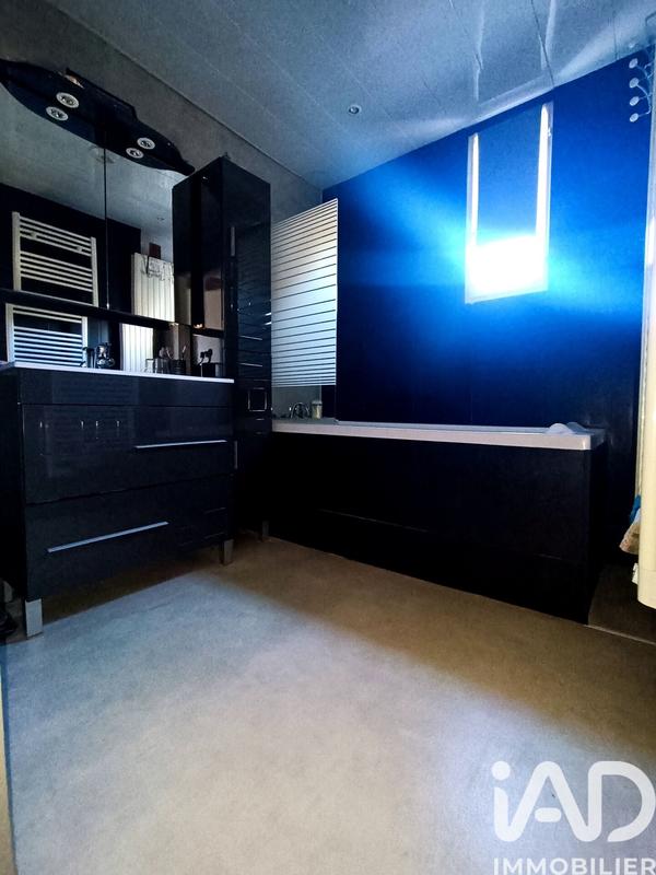 Maison - 91 m² - 4 pièces