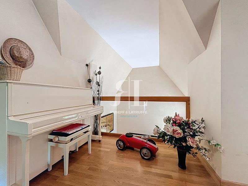 Longère - 298 m² - 5 pièces