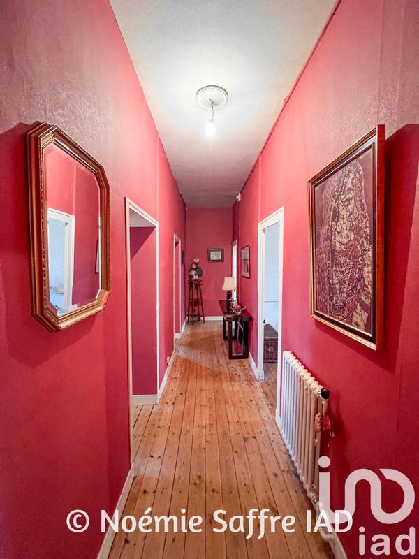 Maison - 236 m² - 7 pièces