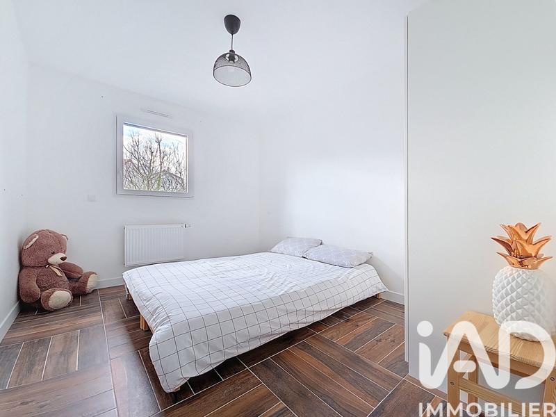 Maison - 94 m² - 5 pièces