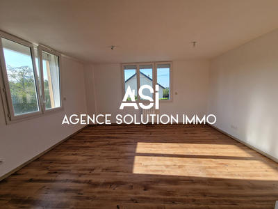 Maison - 74 m² - 5 pièces