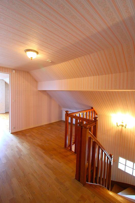 Maison - 97 m² - 6 pièces