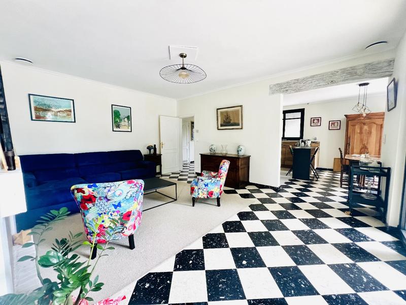 Maison - 155 m² - 6 pièces