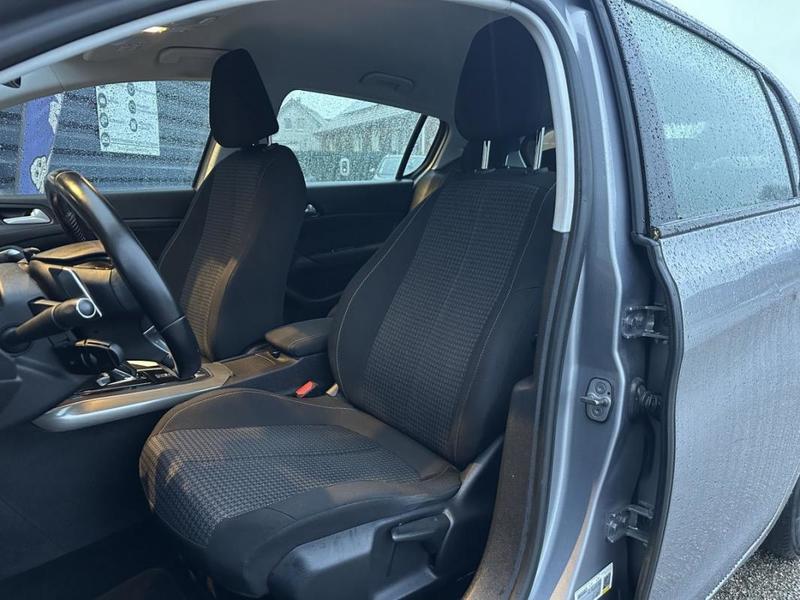 Peugeot 308 II BlueHDi 130 Active Eat8