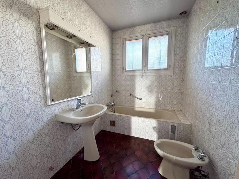 Maison - 183 m² - 4 pièces