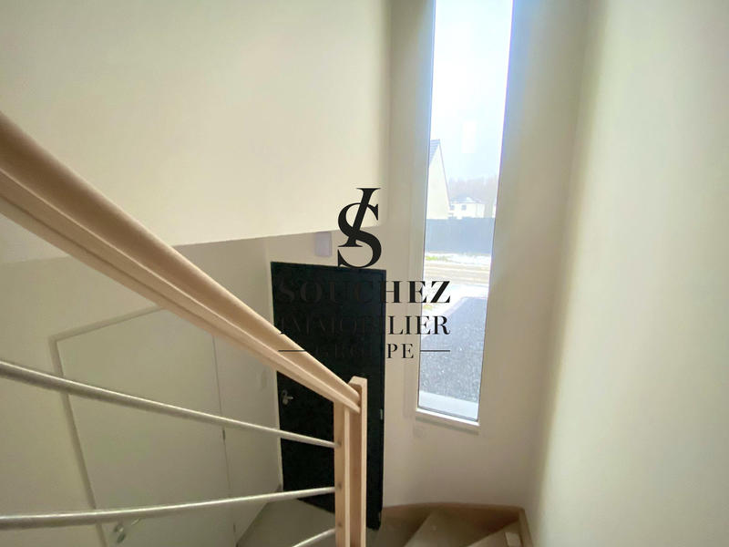 Maison - 91 m² - 6 pièces