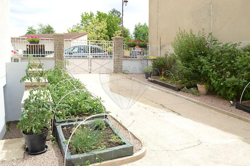 Maison de ville - 110 m² - 6 pièces