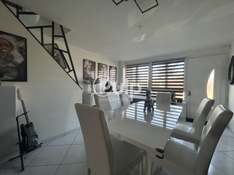 Maison - 125 m² - 7 pièces