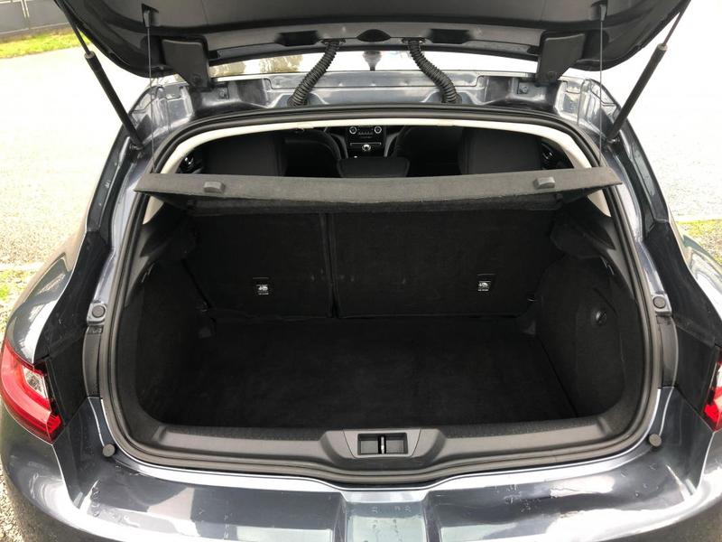 Renault Mégane IV Blue Dci 115 Business