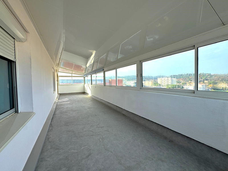 Appartement - 89 m² - 4 pièces