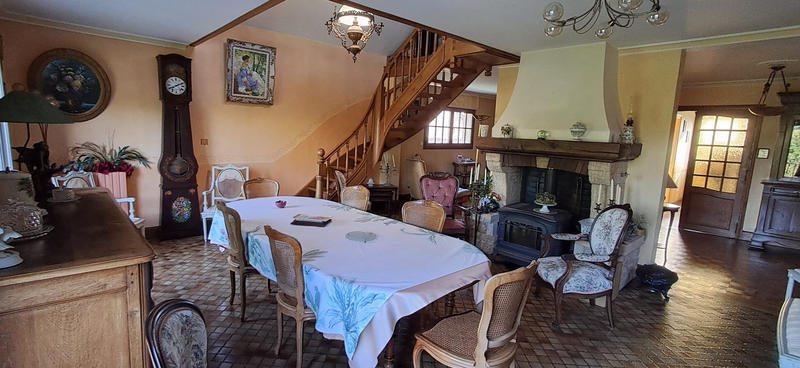 Maison - 150 m² - 6 pièces