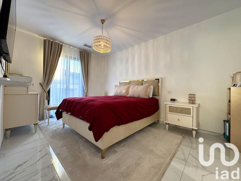 Maison - 90 m² - 3 pièces