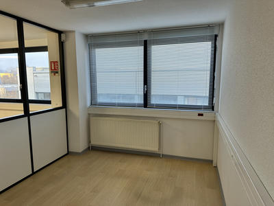 Bureau - 107 m²