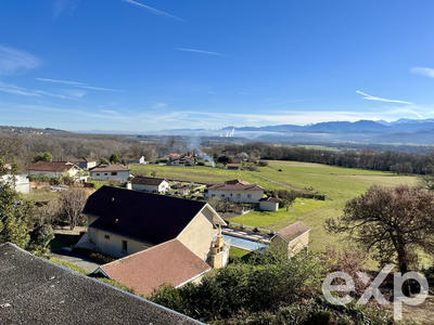 Maison - 97 m² - 4 pièces