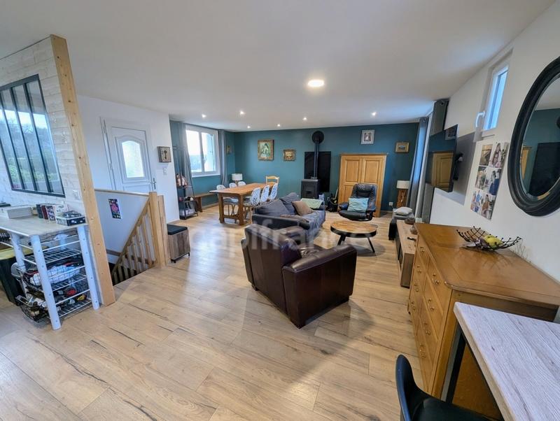 Maison - 100 m² - 4 pièces