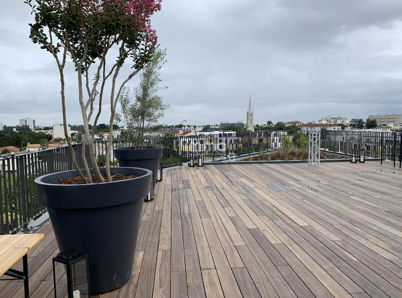 Loft - 125 m² - 4 pièces