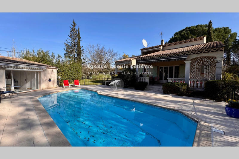 Maison - 133 m² - 4 pièces