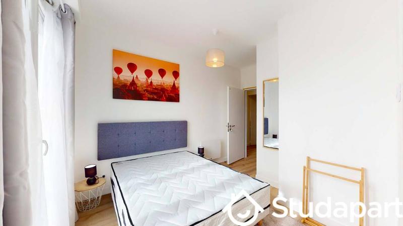 Chambre - 10 m² - 1 pièce