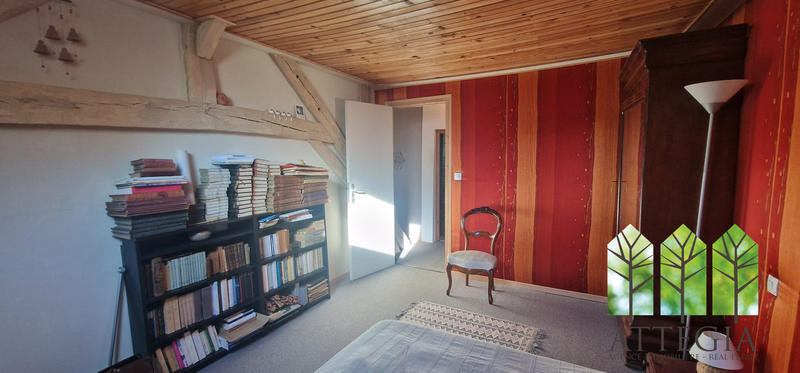 Maison - 180 m² - 6 pièces