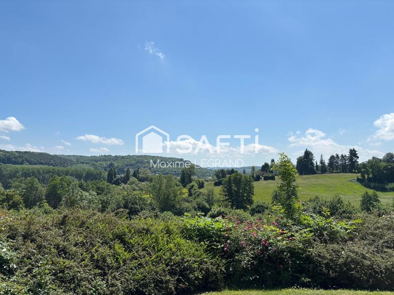 Maison - 360 m² - 15 pièces