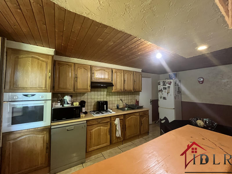 Maison de village - 190 m² - 10 pièces