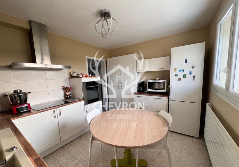 Maison - 144 m² - 7 pièces