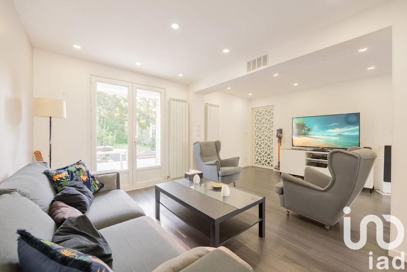 Maison - 140 m² - 6 pièces