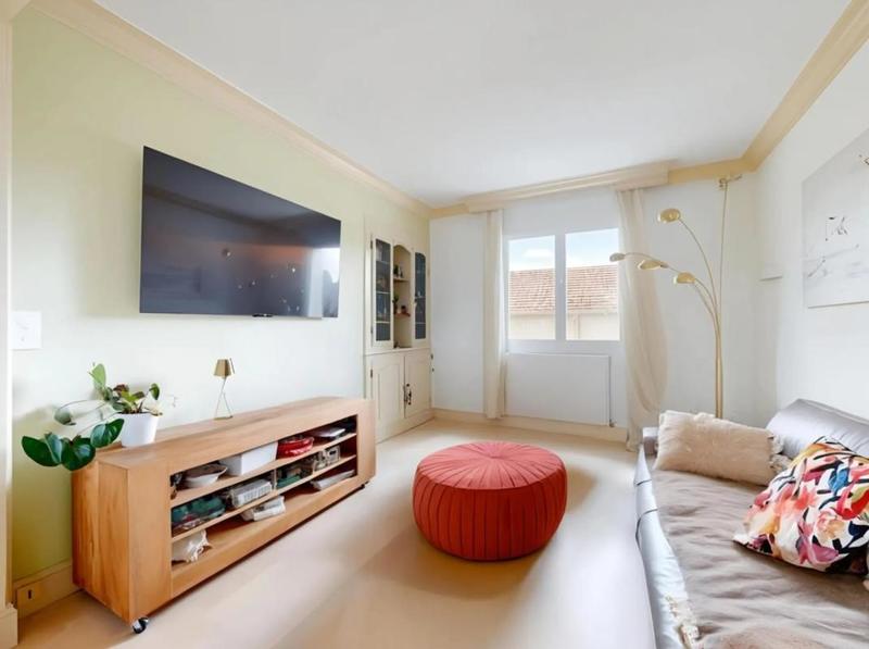 Maison - 178 m² - 6 pièces