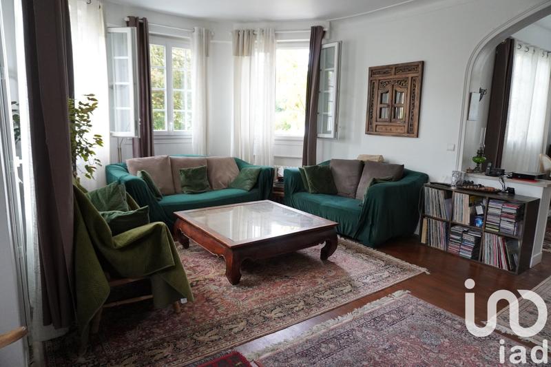 Maison - 195 m² - 8 pièces