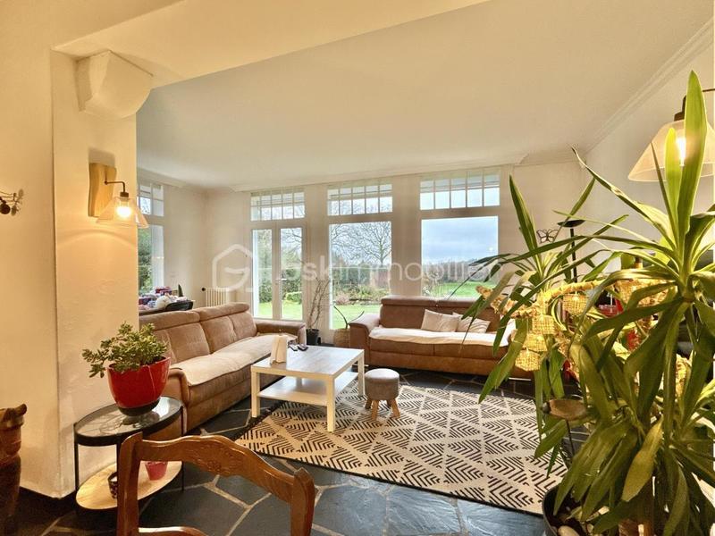 Maison - 175 m² - 6 pièces