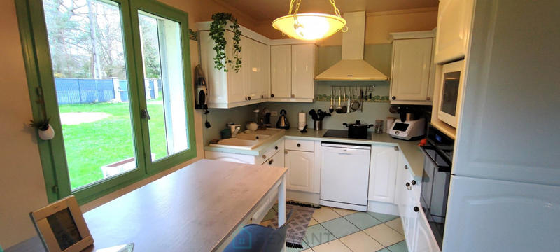 Maison - 153 m² - 8 pièces