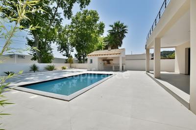 Maison - 165 m² - 4 pièces